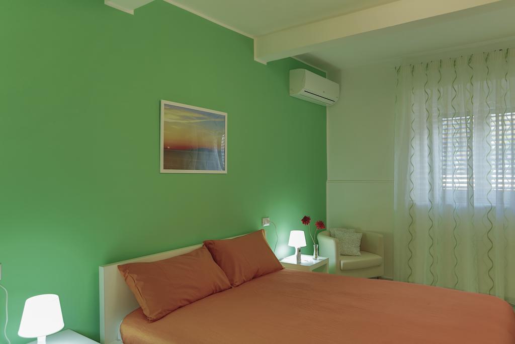 B&B Porta Della Sicilia Messina Kültér fotó
